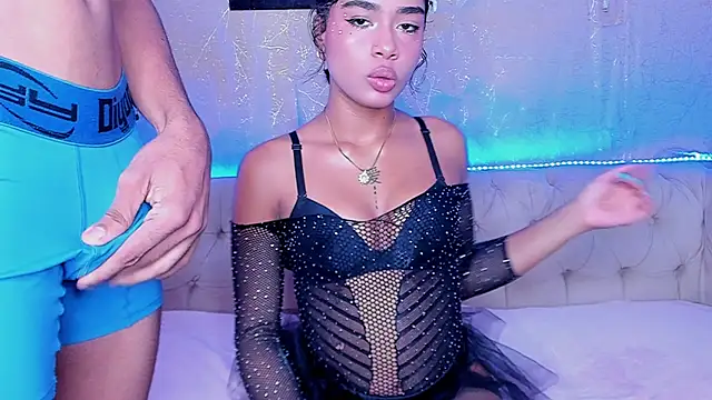 Snapshot of sex-on-fire chatting on October 8, 2025, 12:39 pm sex-on-fire online show from October 8, 2025, 12:39 pm