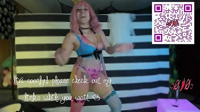 o0pepper0o online show from April 21, 2026, 9:10 pm