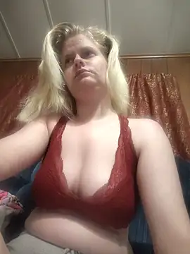 BadAssBitchMakayla online show from June 19, 2026, 7:47 am