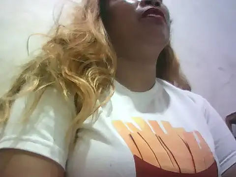 Snapshot of wet_babexxx chatting on October 7, 2025, 8:48 am wet babexxx online show from October 7, 2025, 8:48 am