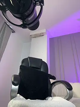 Frank Farrell online show from April 2, 2026, 8:04 pm