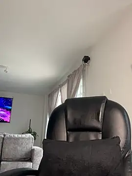 Snapshot of Frank_Farrell chatting on February 3, 2026, 9:31 pm Frank Farrell online show from February 3, 2026, 9:31 pm