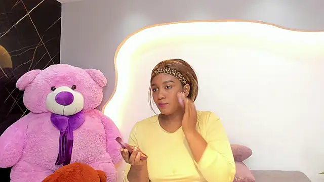Snapshot of ArianaBlackk chatting on June 9, 2026, 12:39 pm ArianaBlackk online show from June 9, 2026, 12:39 pm