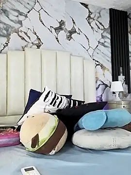 Snapshot of mollieblue69 chatting on November 15, 2025, 12:53 pm mollieblue69 online show from November 15, 2025, 12:53 pm