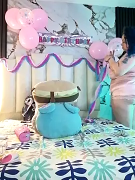 Snapshot of mollieblue69 chatting on November 10, 2025, 1:05 pm mollieblue69 online show from November 10, 2025, 1:05 pm