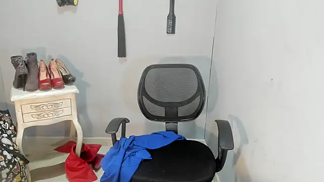 sandyquinnxx online show from February 20, 2026, 7:05 pm