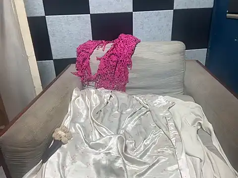 asian-doll online show from February 8, 2026, 11:46 pm