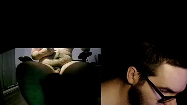 Snapshot of fck_boy123 chatting on March 17, 2026, 4:26 am fck boy123 online show from March 17, 2026, 4:26 am