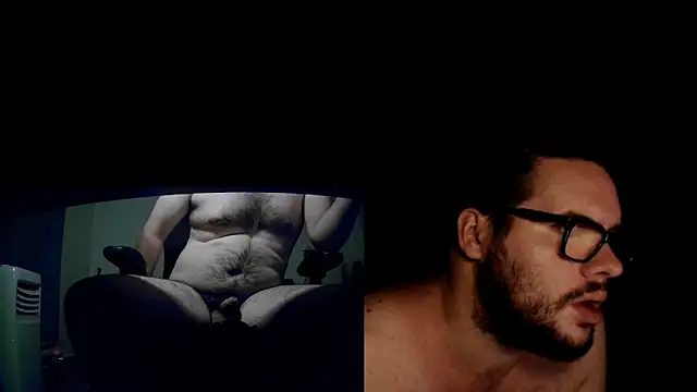 Snapshot of fck_boy123 chatting on October 17, 2025, 3:10 am fck boy123 online show from October 17, 2025, 3:10 am