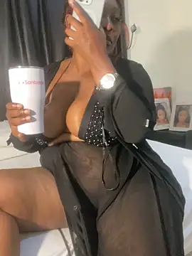 Cardiebae89 online show from March 6, 2026, 10:38 pm