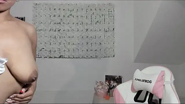 Snapshot of MacDelice chatting on January 28, 2025, 9:08 am MacDelice online show from January 28, 2025, 9:08 am