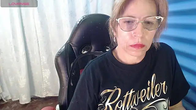 Chayla Ruiz online show from March 31, 2026, 10:12 pm