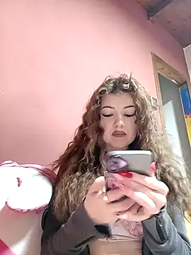 CurlyElisa online show from February 17, 2026, 8:28 pm