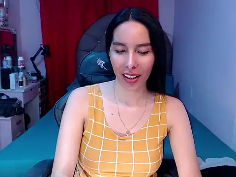 TSDESIREcindy29 online show from May 8, 2026, 12:31 pm