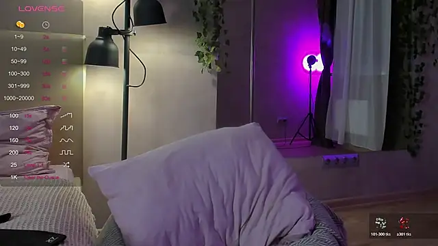 Snapshot of _ice_ba_by chatting on November 2, 2025, 6:57 pm ice ba by online show from November 2, 2025, 6:57 pm