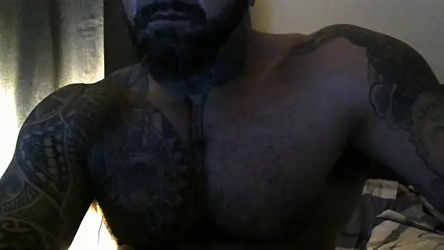 muscle1976 online show from January 1, 2025, 12:11 am