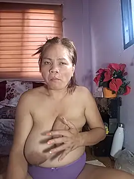 Snapshot of hotbabes163 chatting on September 22, 2025, 6:30 am hotbabes163 online show from September 22, 2025, 6:30 am