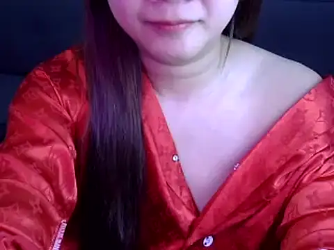 Snapshot of Bee_2k chatting on January 18, 2026, 5:22 am Bee 2k online show from January 18, 2026, 5:22 am