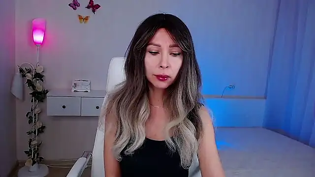 wendifoste online show from November 28, 2025, 6:52 pm