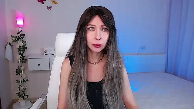 wendifoste online show from February 10, 2025, 6:45 pm