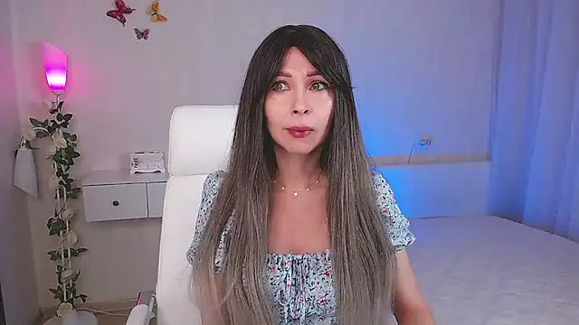 wendifoste online show from February 11, 2025, 6:01 pm