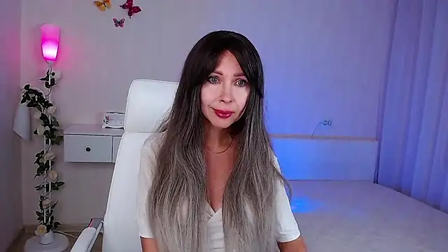 wendifoste online show from September 30, 2025, 4:46 pm