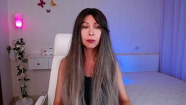 wendifoste online show from September 9, 2025, 4:38 pm