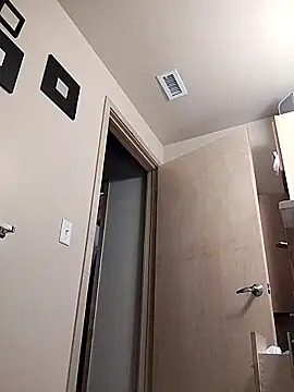 Snapshot of eatmeplease44 chatting on February 12, 2026, 6:40 pm eatmeplease44 online show from February 12, 2026, 6:40 pm