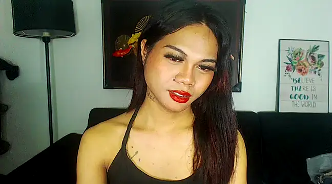 Snapshot of ELLIZABETHFORCUMXX chatting on March 15, 2025, 3:59 pm ELLIZABETHFORCUMXX online show from March 15, 2025, 3:59 pm