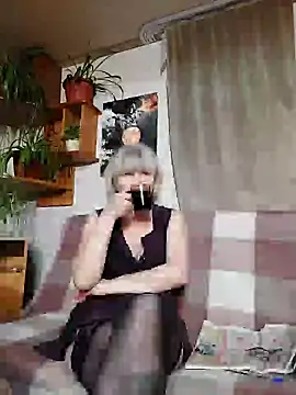 IrmaRose online show from February 26, 2025, 2:16 pm