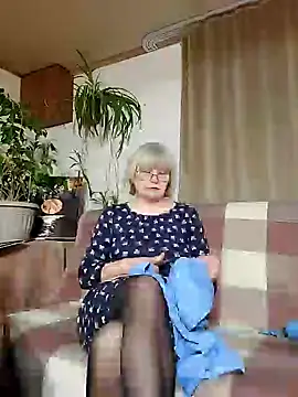 IrmaRose online show from January 24, 2025, 12:52 pm