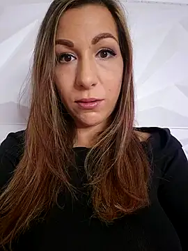 Lola-Roxx online show from January 10, 2025, 9:02 am