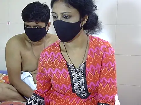 Snapshot of Indian_Horny_Wife chatting on October 5, 2025, 9:11 am Indian Horny Wife online show from October 5, 2025, 9:11 am