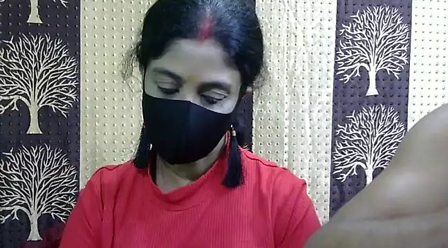 Snapshot of Indian_Horny_Wife chatting on January 8, 2025, 5:05 am Indian Horny Wife online show from January 8, 2025, 5:05 am