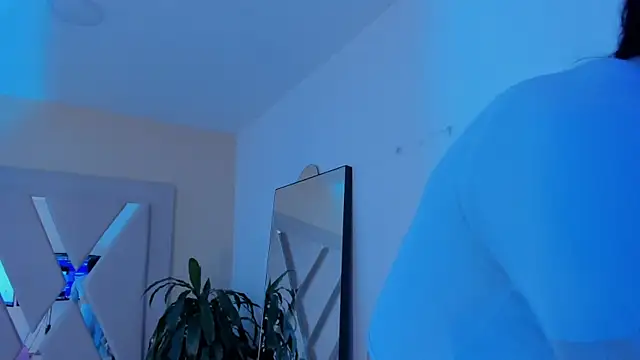 malejabenzz online show from March 8, 2025, 2:34 am