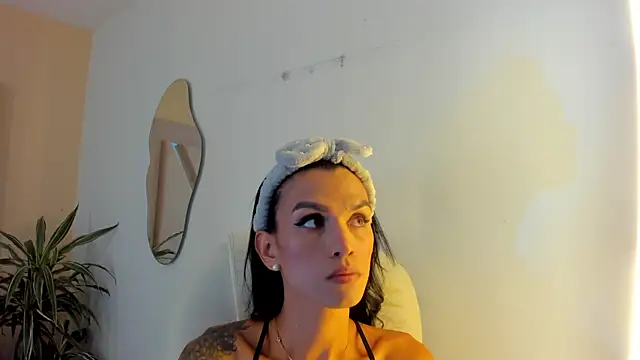 malejabenzz online show from September 24, 2025, 7:42 pm