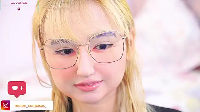 Snapshot of Pinkie_Princes chatting on February 1, 2026, 4:55 am Pinkie Princes online show from February 1, 2026, 4:55 am