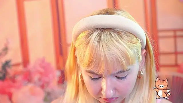 Pinkie Princes online show from November 29, 2025, 4:23 am