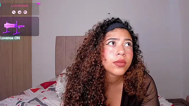 LilyBrunette online show from December 4, 2025, 7:57 pm