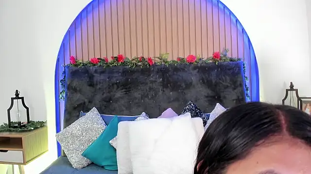 Karlagonzales  online show from March 10, 2026, 6:56 pm