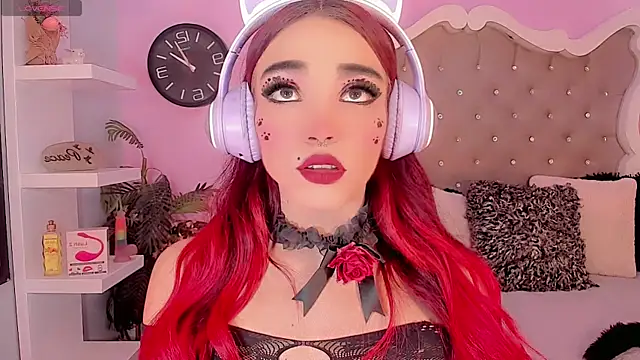 LeyXandrabraz online show from September 16, 2025, 8:10 pm