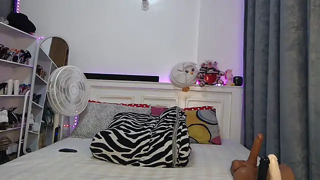 peeky pinky online show from February 4, 2026, 3:12 am