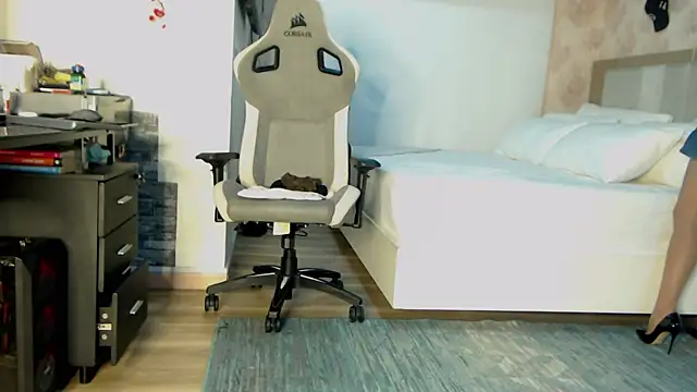 Snapshot of stefializon chatting on October 22, 2025, 12:43 am stefializon online show from October 22, 2025, 12:43 am