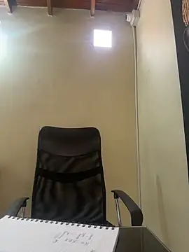 kendall 52 online show from April 7, 2026, 4:42 pm