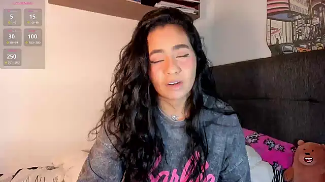 valeryvegas 2 online show from October 22, 2025, 1:38 am