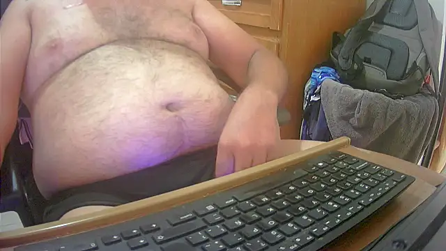 pmartemo online show from October 9, 2025, 8:20 pm