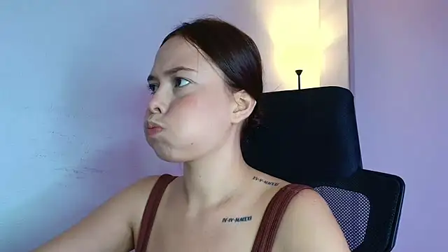 lisbet21x online show from November 5, 2025, 9:29 pm