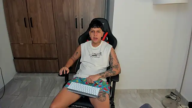 Jake simons online show from October 16, 2025, 1:03 am