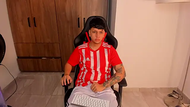 Jake simons online show from October 13, 2025, 2:35 am