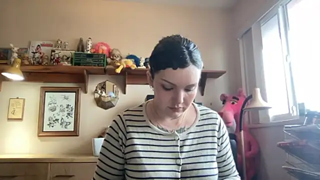 SweetMaisie online show from February 6, 2026, 9:00 pm